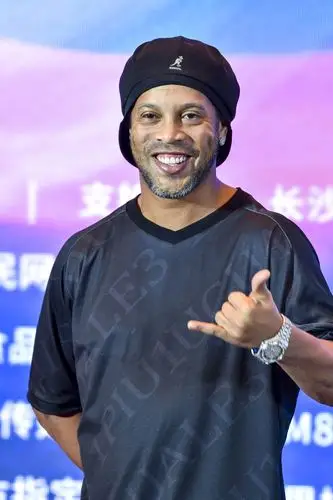 界的地位不 界的地位不