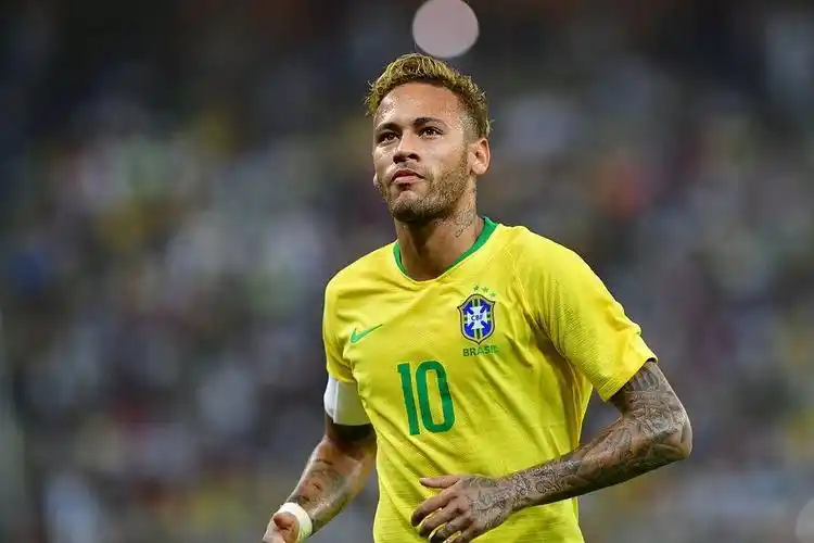 渴望代表丹麦征2026世界杯 埃里克森今夏离开曼联.